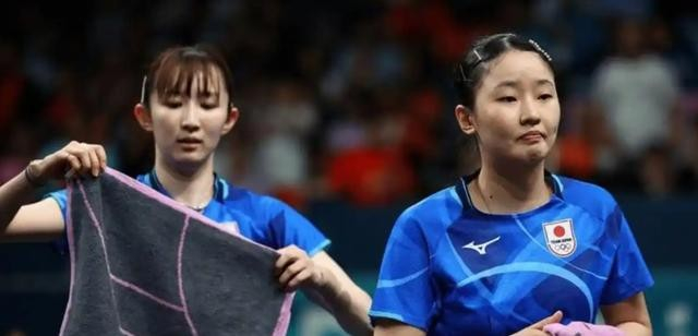 孙颖莎澳门世界杯女单决赛三连冠 历史首人突破