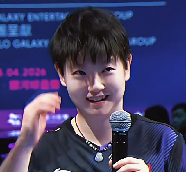 孙颖莎澳门世界杯女单决赛三连冠 历史首人突破