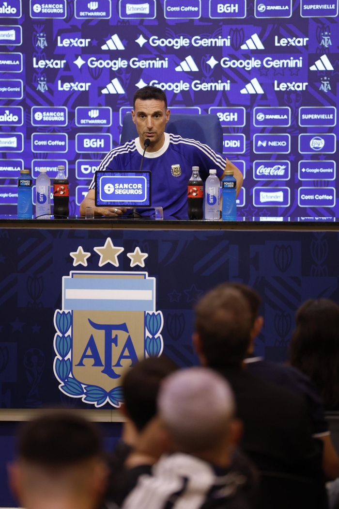 阿根廷5比0大胜赞比亚 斯